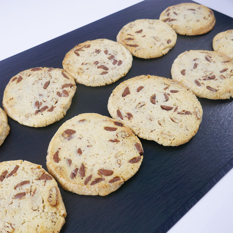 Boîte de 10 Cookies Noix de Pécan Chocolat Lait - Traiteur Carli