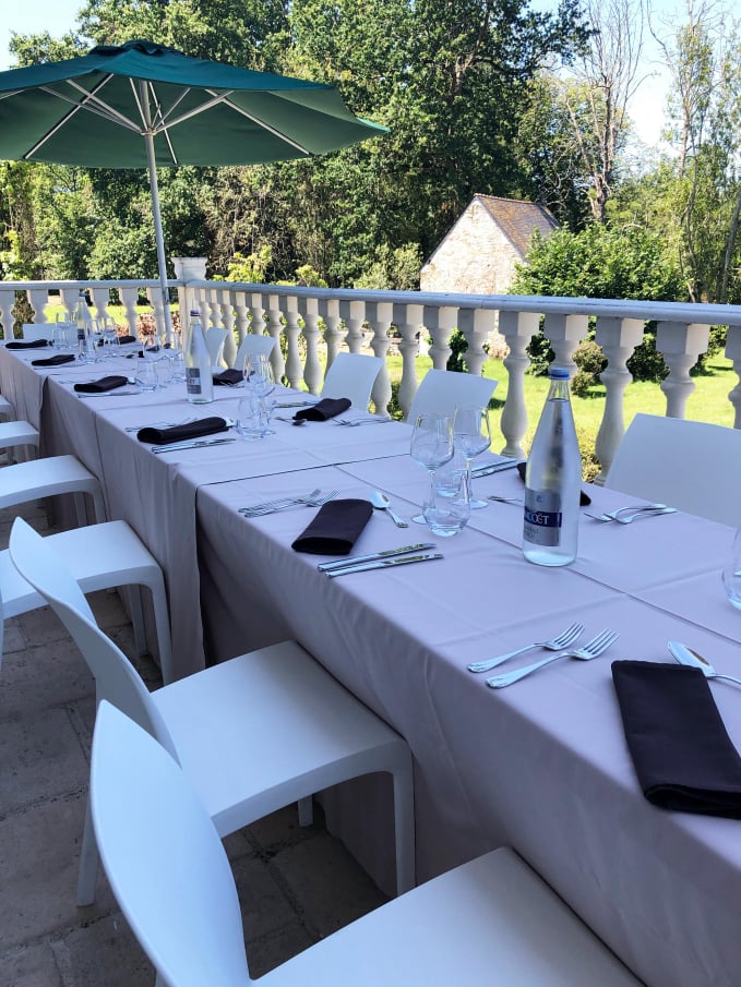 Mise en place d'une terrasse en extérieur pour une association